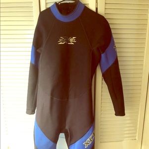 Men’s 3xl XCEL wet suit full body!